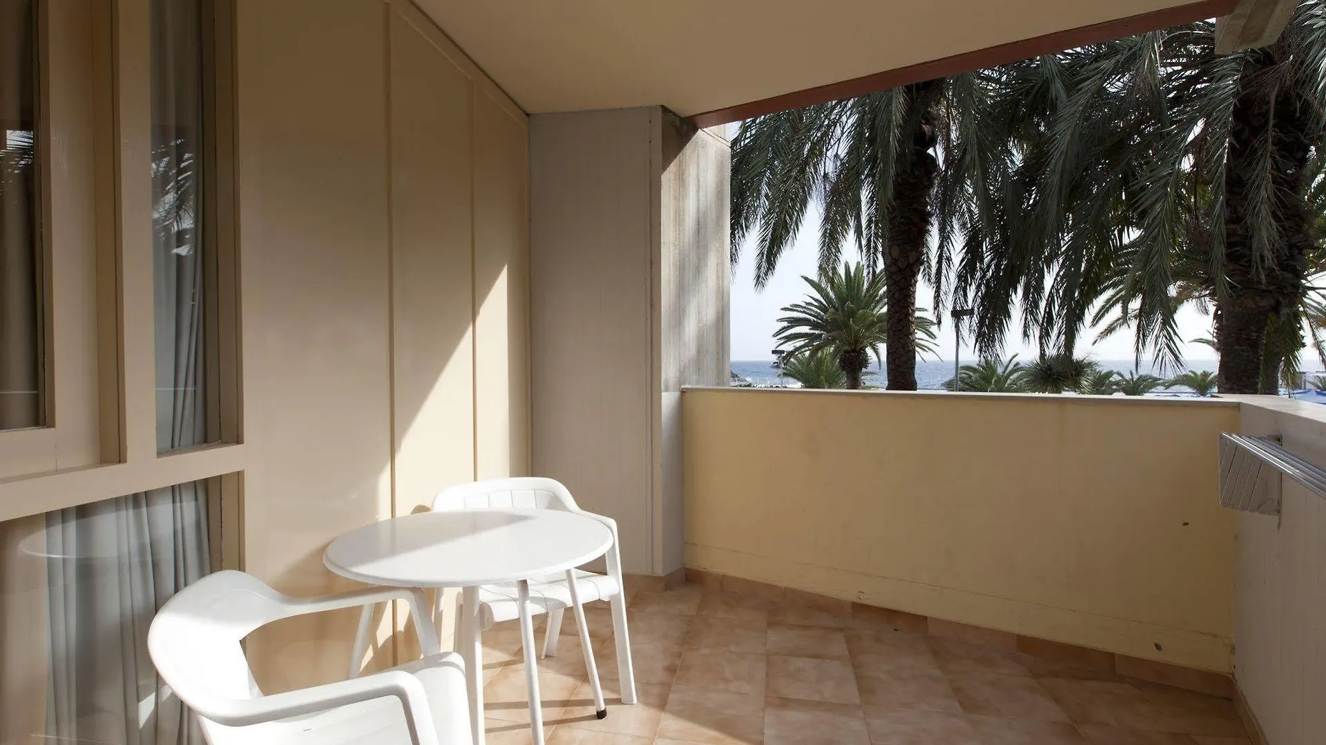 Alborada Beach Club Hotel Las Galletas